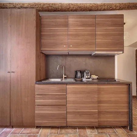 Agreable Quartier Suquet-vieux Port A0b185 * Канны